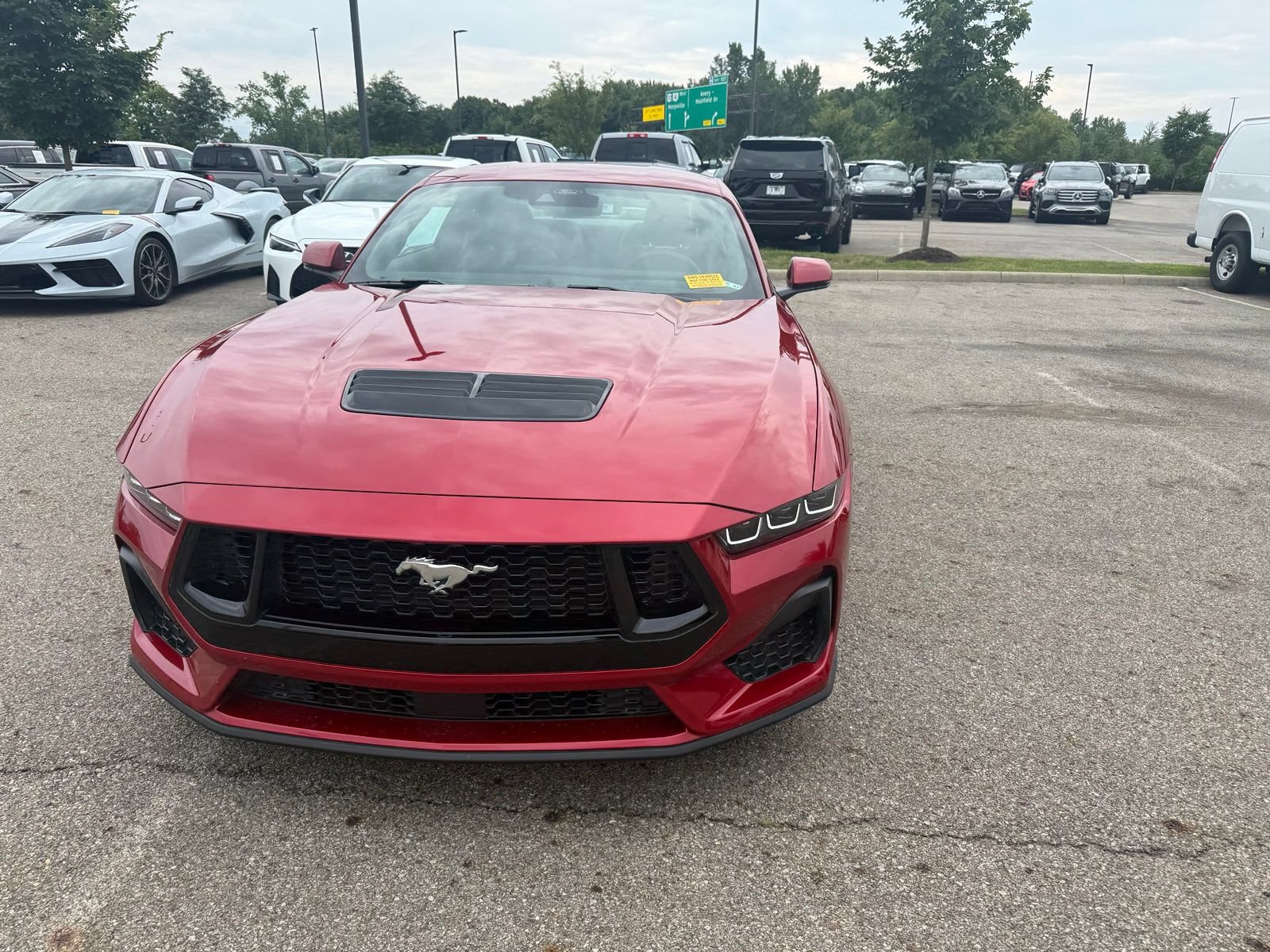 Used 2024 Ford Mustang GT Premium RWD image 2
