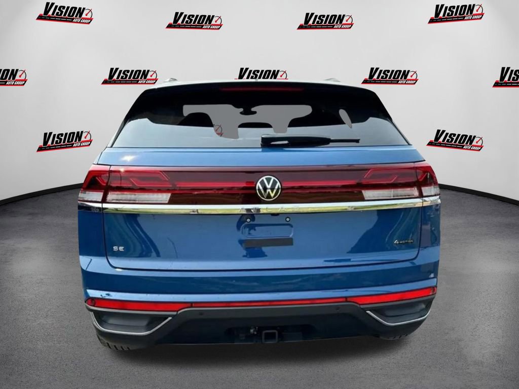 Used 2025 Volkswagen Atlas Cross Sport SE image 6