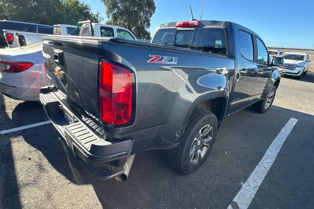 Used 2017 Chevrolet Colorado Z71 AWD/4WD image 5