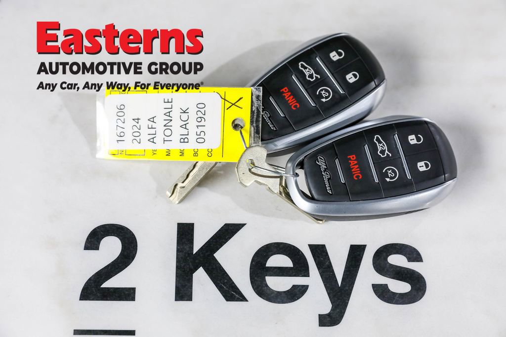 Used 2024 Alfa Romeo Tonale Veloce image 23