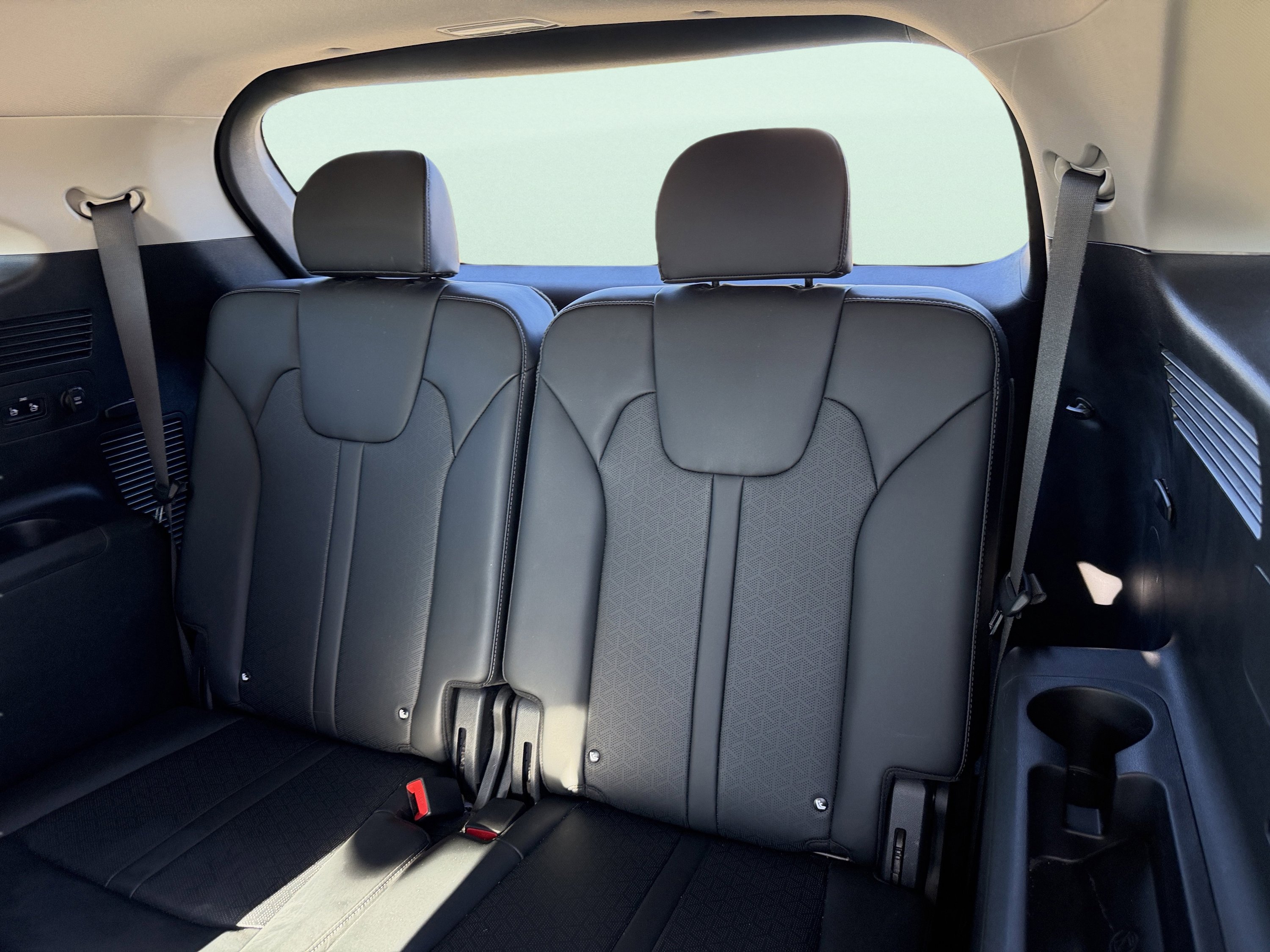 Used 2023 Kia Sorento EX image 29