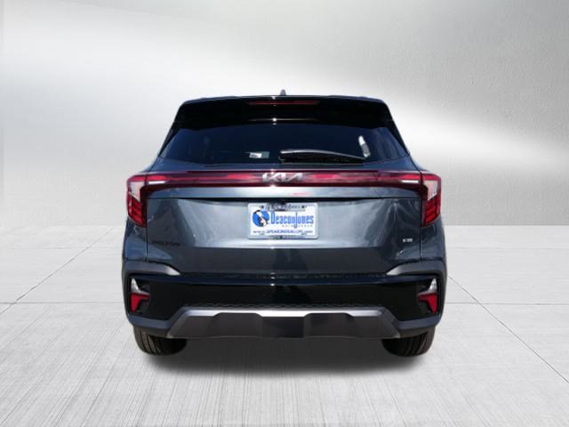 New 2025 Kia Seltos X-Line image 4