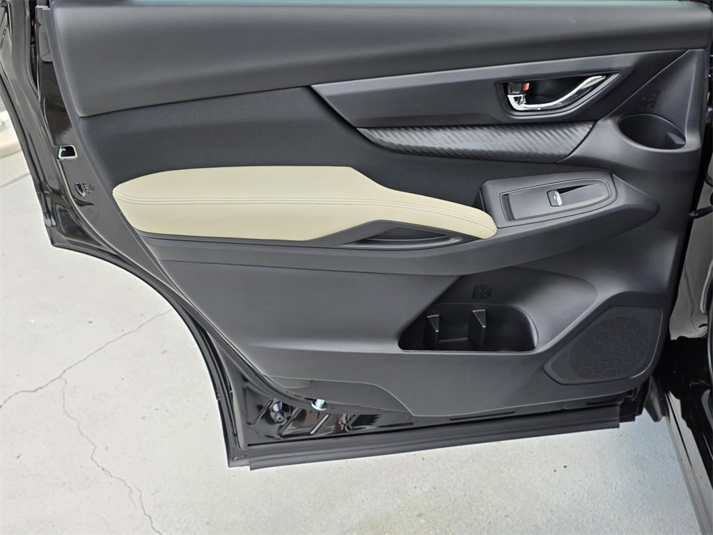 Certified 2025 Subaru Ascent Premium image 34