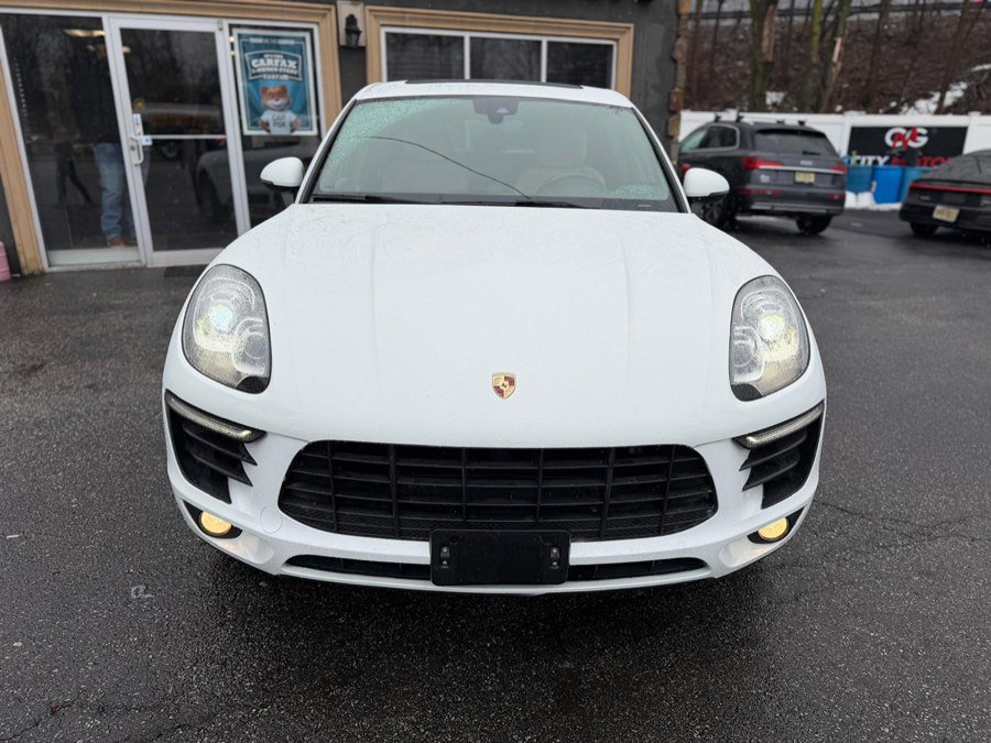 Used 2018 Porsche Macan image 4