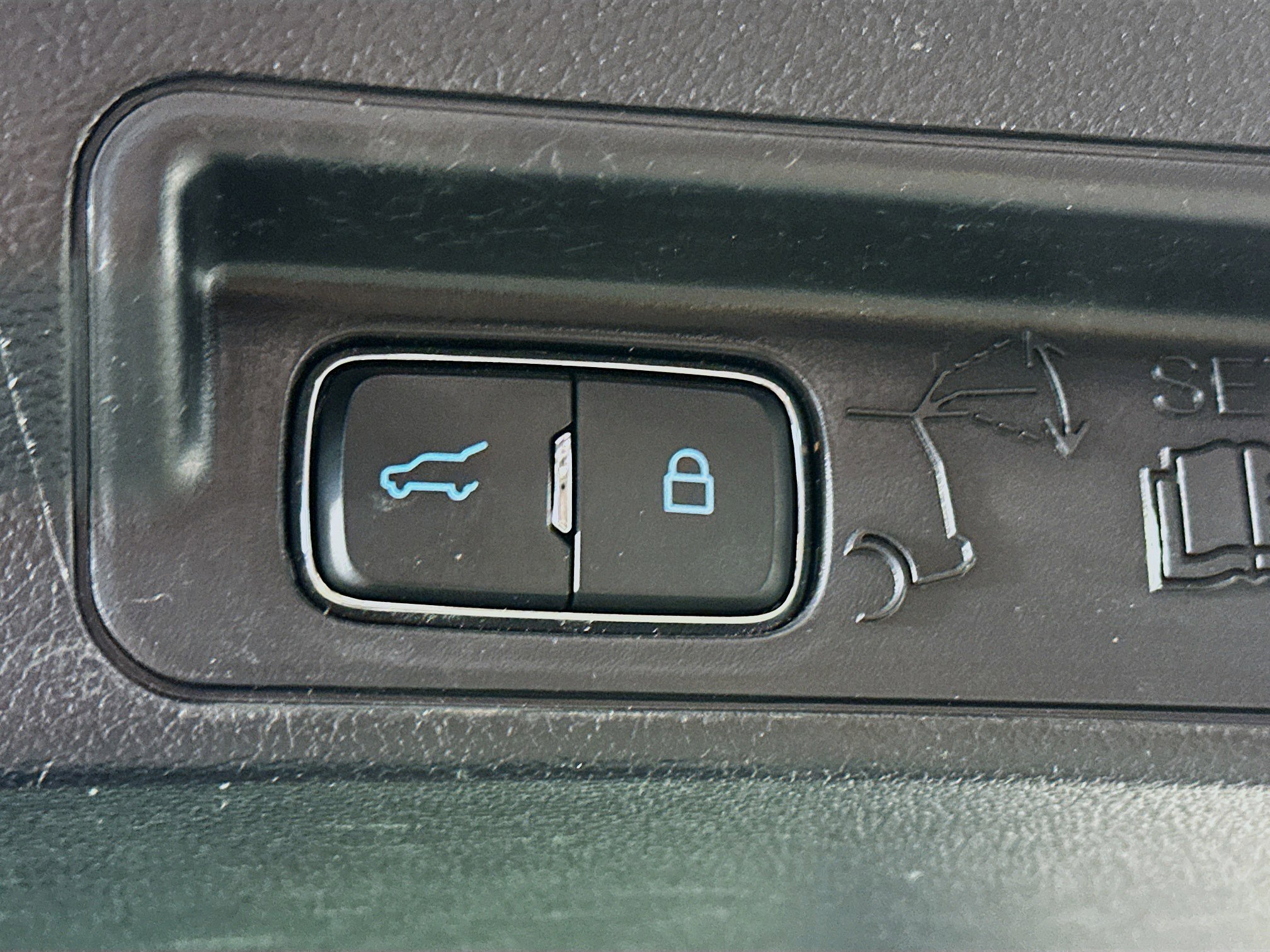 Used 2022 Ford Explorer Timberline image 32