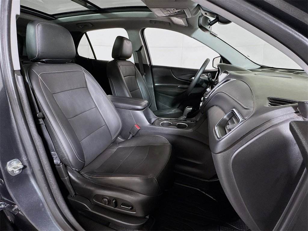 Used 2020 Chevrolet Equinox Premier image 28