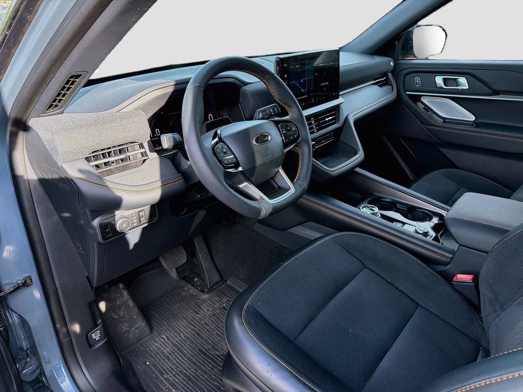 Used 2026 Ford Explorer Tremor w/ Tremor Ultimate Package AWD/4WD image 9