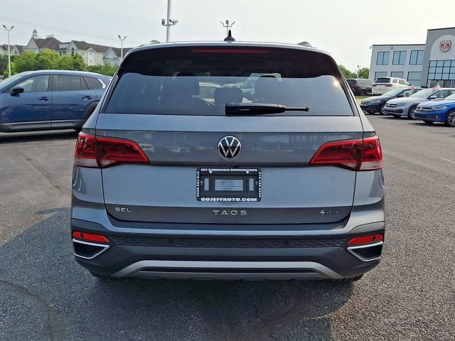 Certified 2022 Volkswagen Taos SEL AWD/4WD image 7