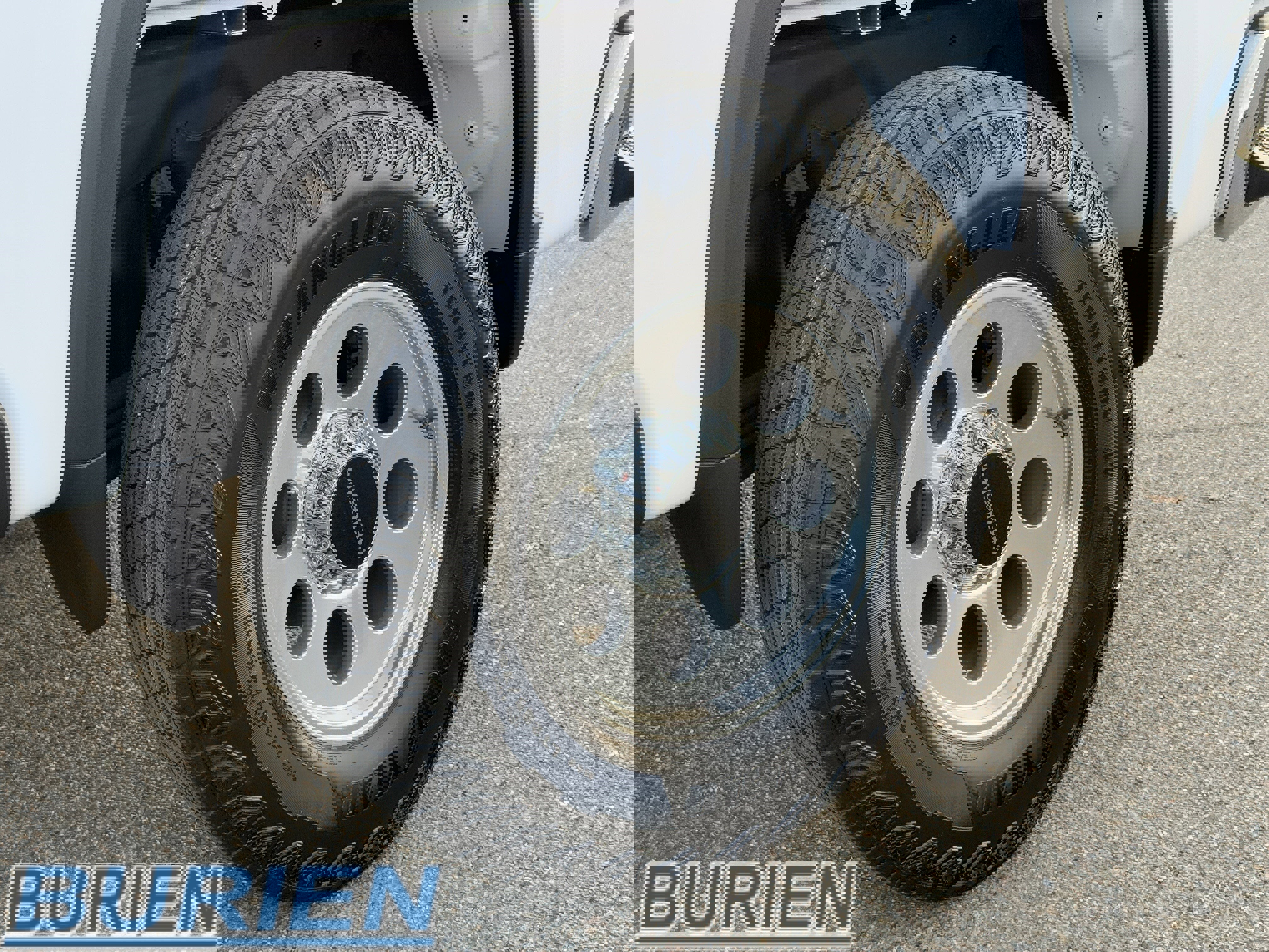 Used 2024 Chevrolet Silverado 2500 LT image 36