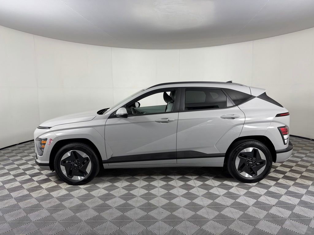 Used 2024 Hyundai Kona SEL image 9