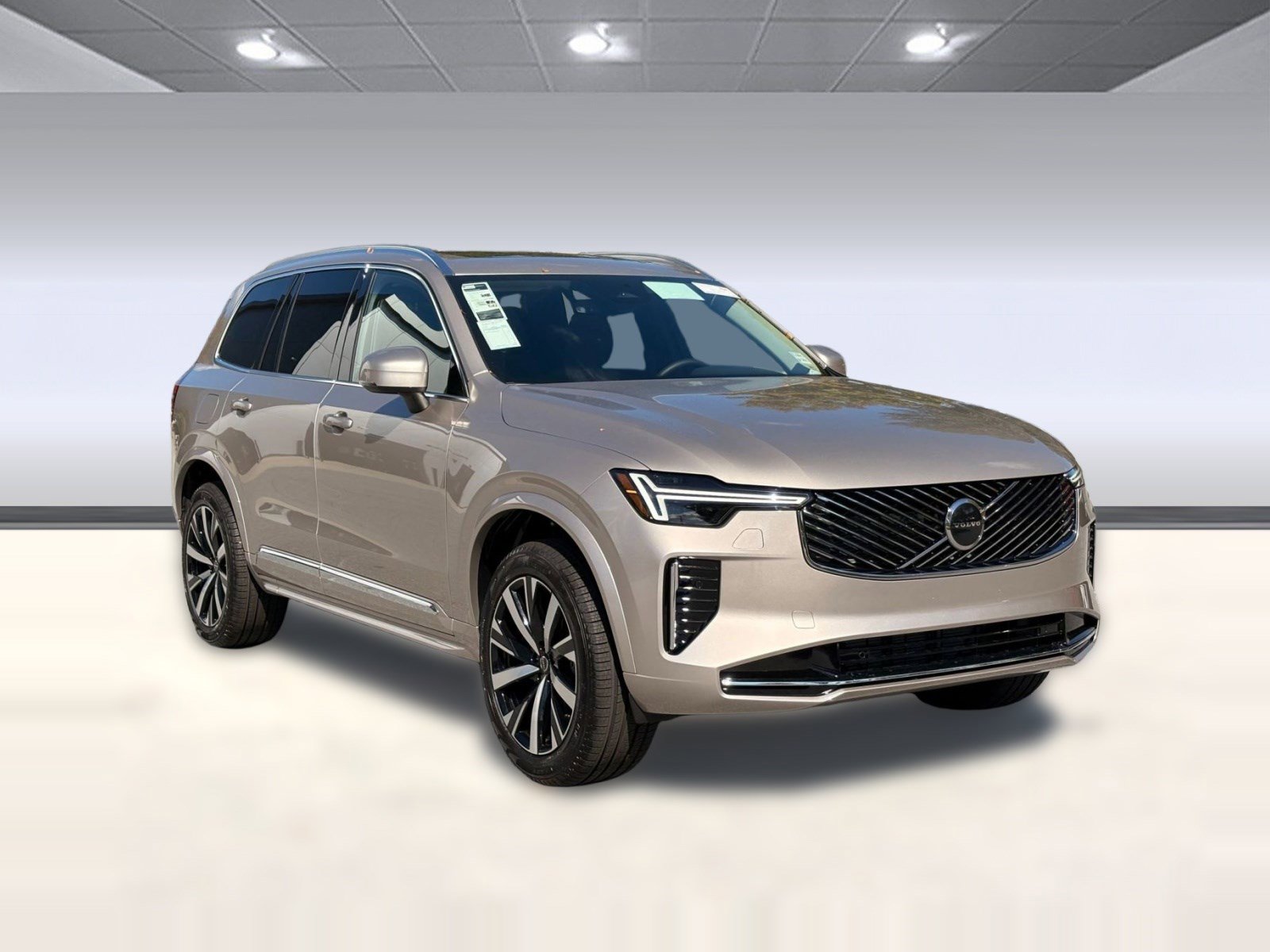 Certified 2026 Volvo XC90 B5 Core w/ Protection Package AWD/4WD image 7