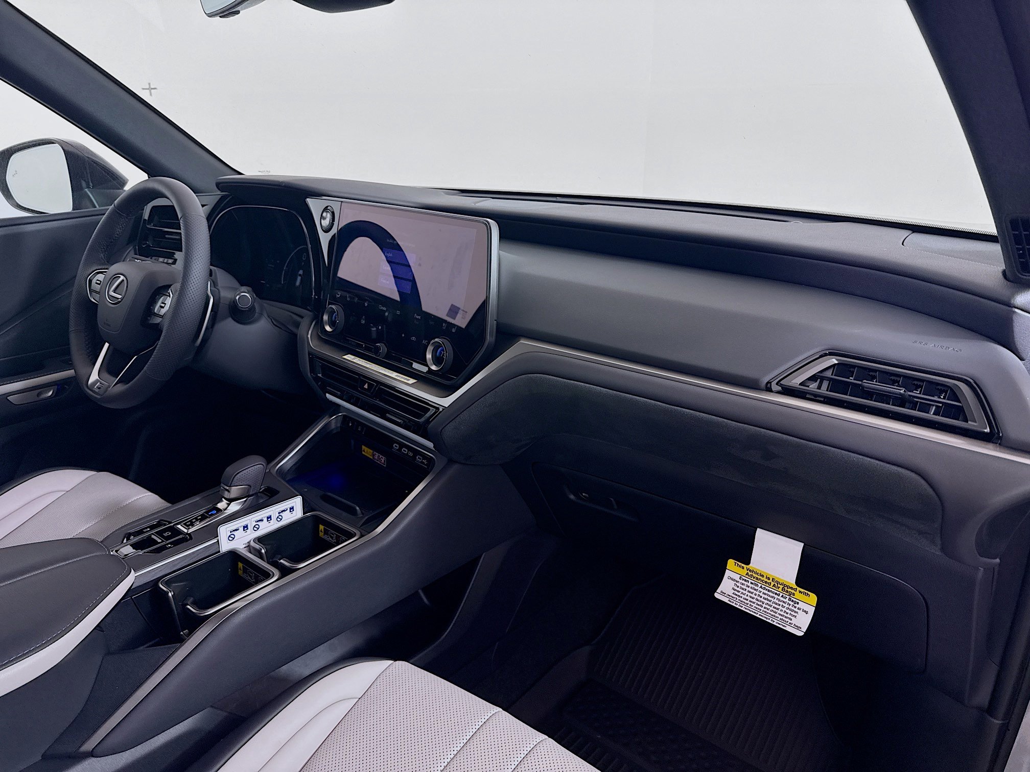 New 2026 Lexus TX 500h AWD w/ Technology Package image 27