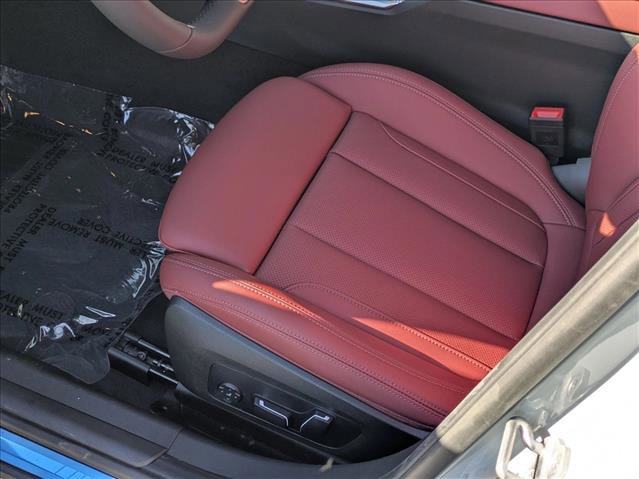 New 2026 BMW 330i Sedan w/ M Sport Package image 4