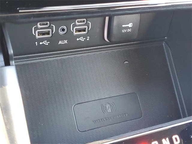 New 2025 Jeep Grand Cherokee L Altitude image 30