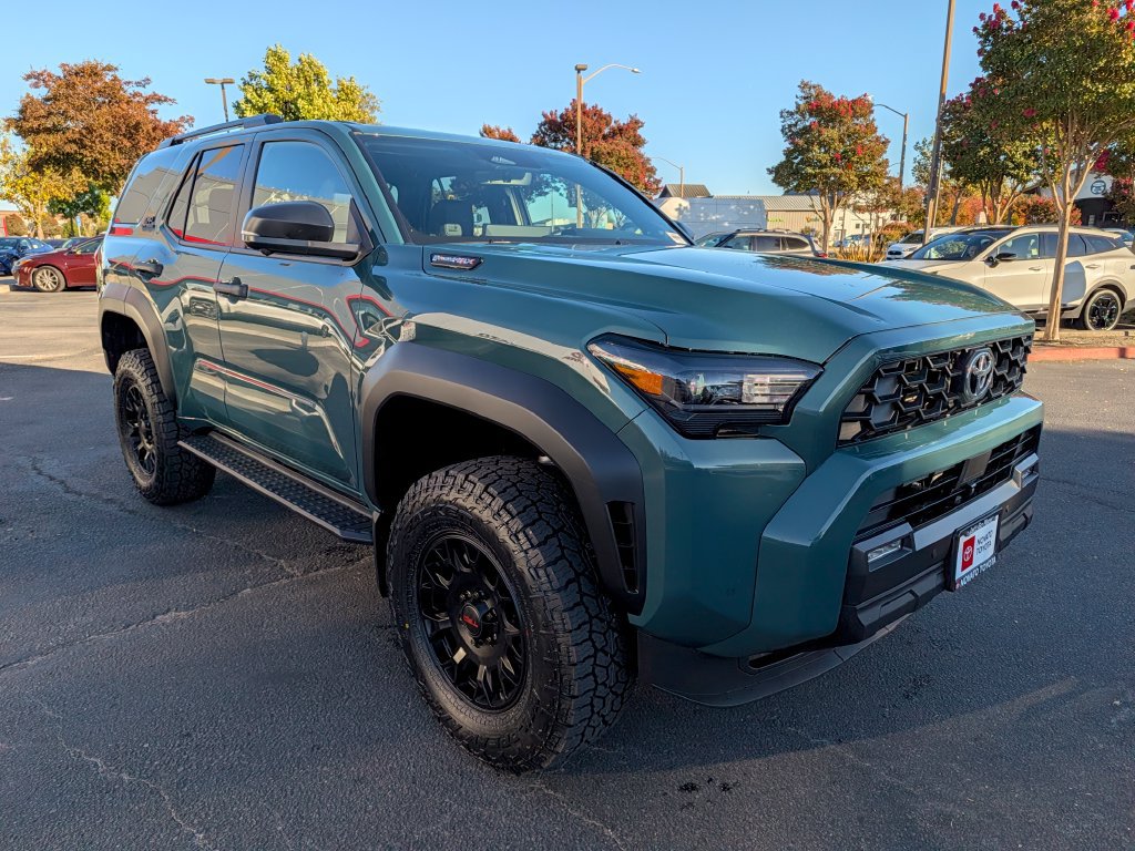 Used 2026 Toyota 4Runner TRD Off-Road Premium AWD/4WD image 14