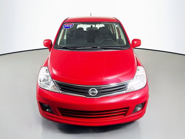 Used 2010 Nissan Versa Hatchback w/ Premium Pkg FWD image 3
