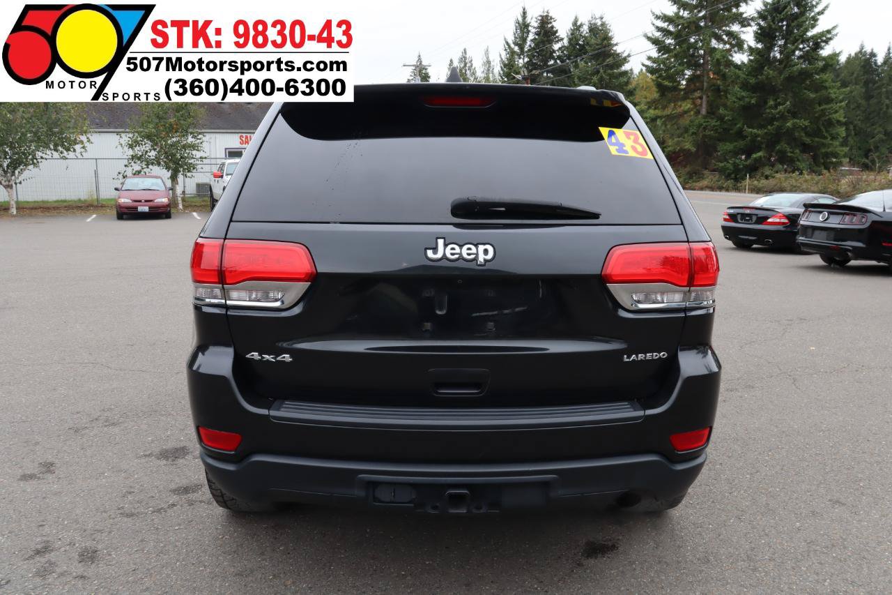 Used 2014 Jeep Grand Cherokee Laredo w/ 18" Wheel & 8.4" Radio Group AWD/4WD image 6
