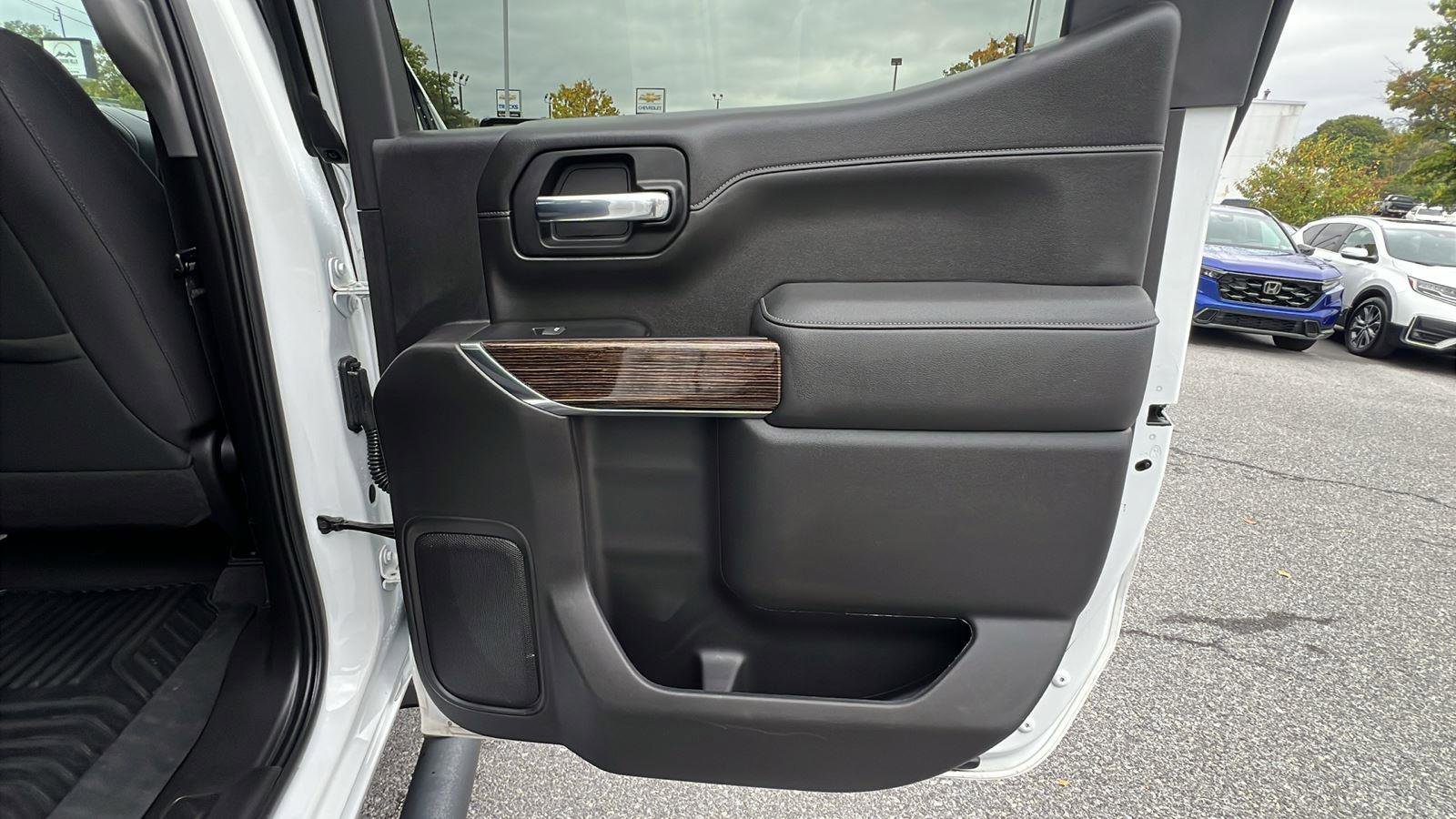 Used 2022 GMC Sierra 1500 Elevation image 14