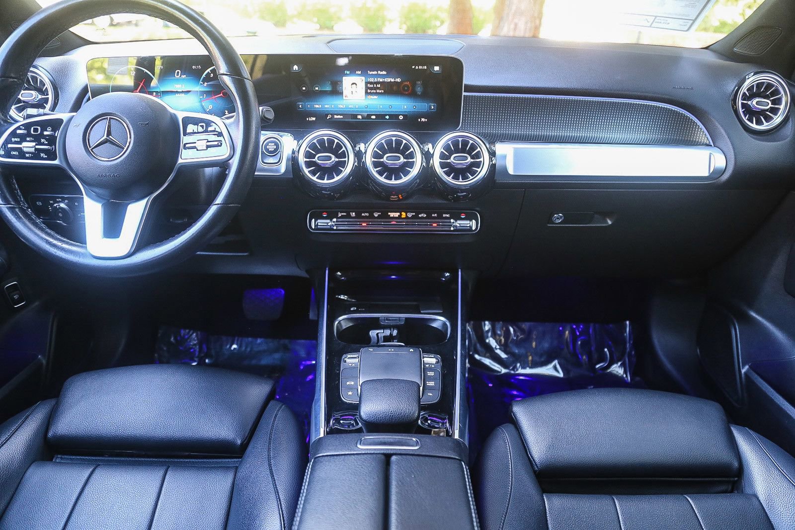 Used 2021 Mercedes-Benz GLB 250 4MATIC image 10