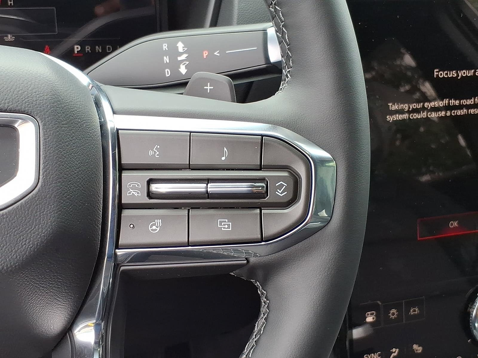 New 2026 GMC Terrain Elevation w/ Elevation Premium Package AWD/4WD image 17