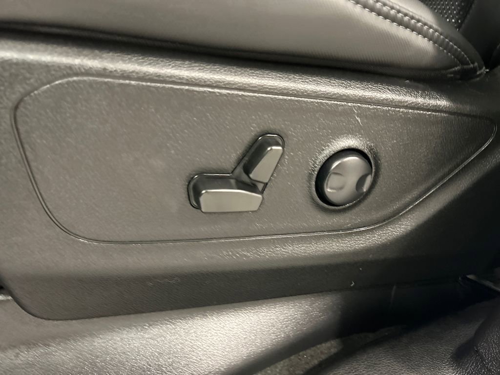 Used 2023 RAM 1500 Big Horn image 18