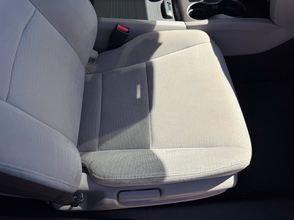 Used 2018 Honda Pilot EX image 16