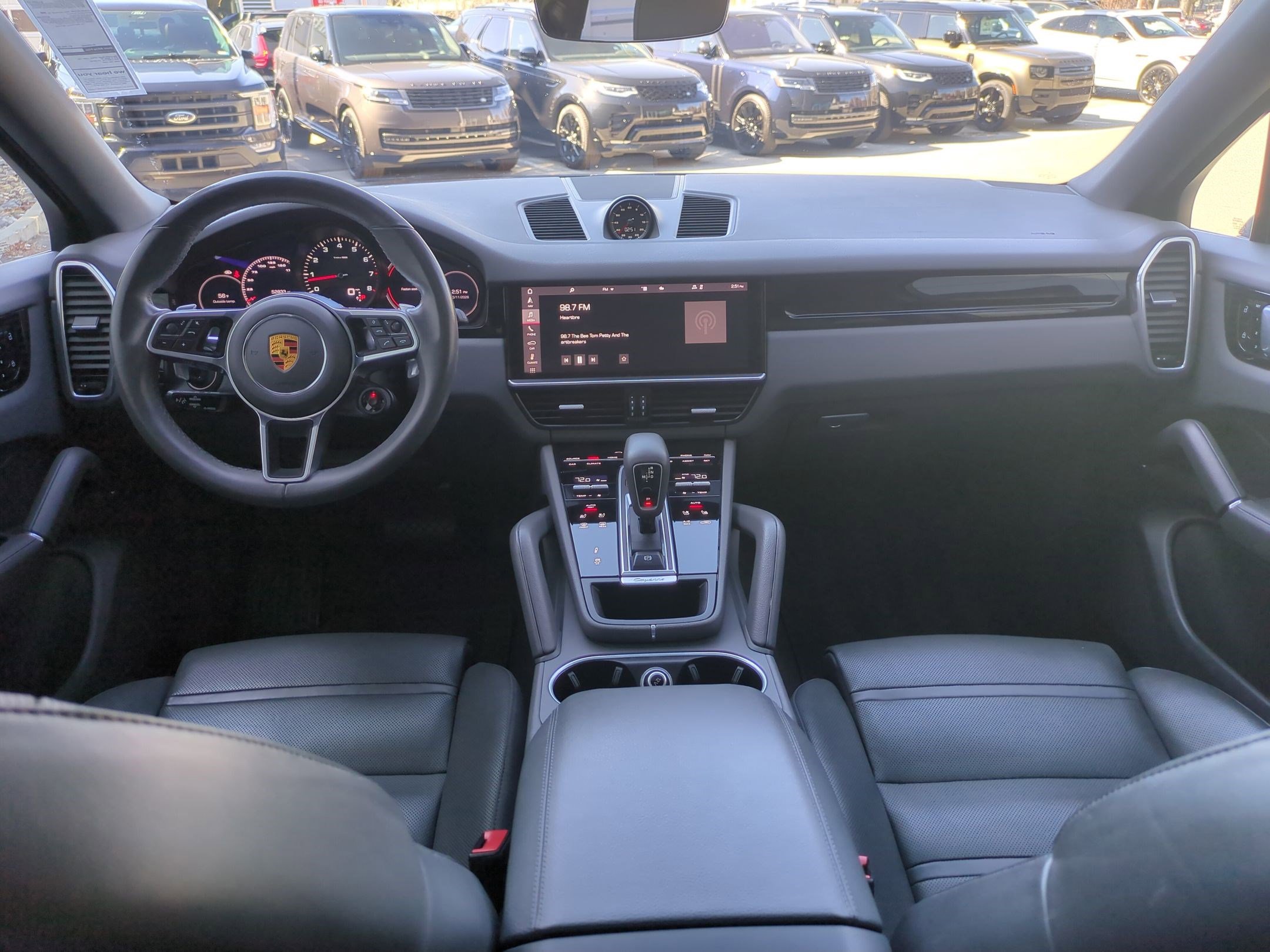 Used 2021 Porsche Cayenne Coupe image 29