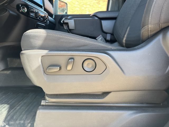 Used 2024 Chevrolet Silverado 3500 LT w/ Convenience Package AWD/4WD image 18