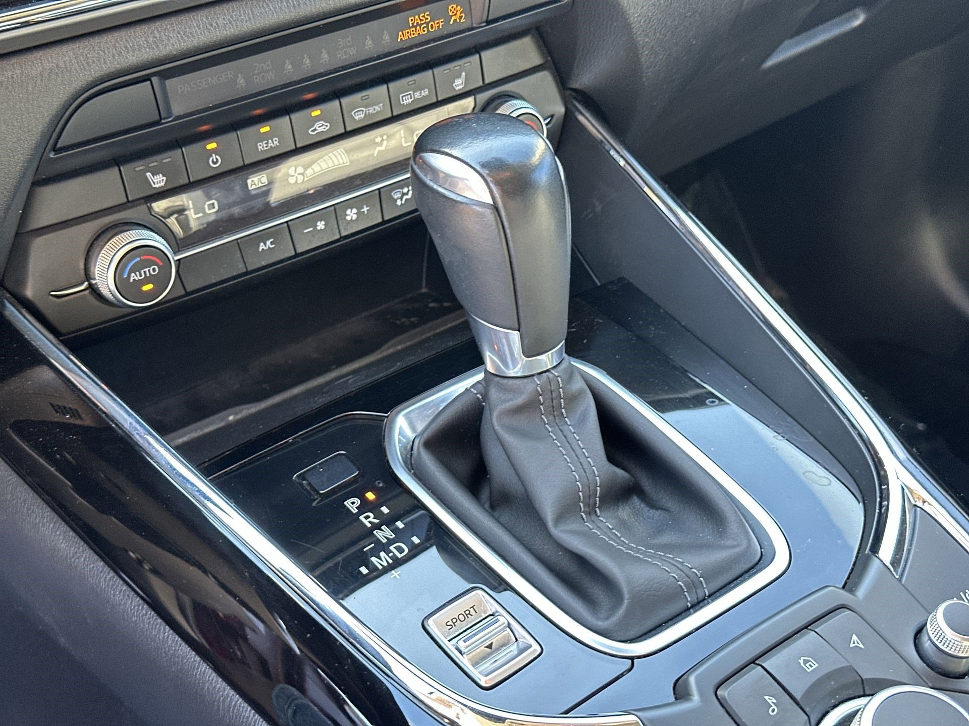 Used 2023 MAZDA CX-9 Touring image 22