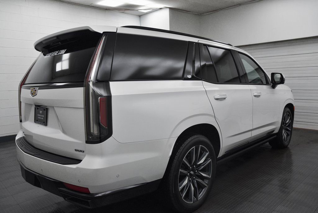 Used 2021 Cadillac Escalade Sport w/ Driver Assist Tech Package AWD/4WD image 7