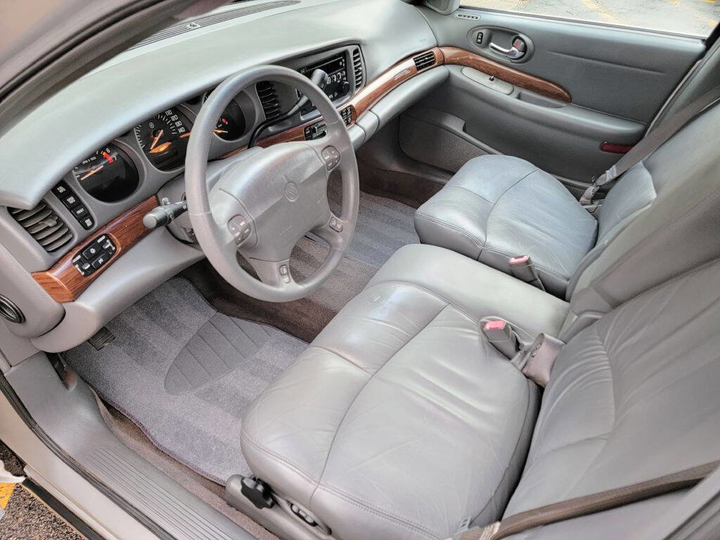 Used 2005 Buick Le Sabre Custom image 21