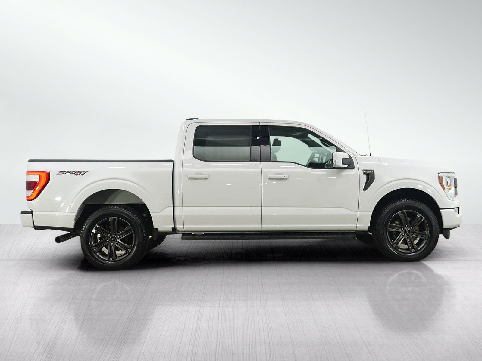 Used 2021 Ford F150 Lariat w/ Equipment Group 502A High AWD/4WD image 7