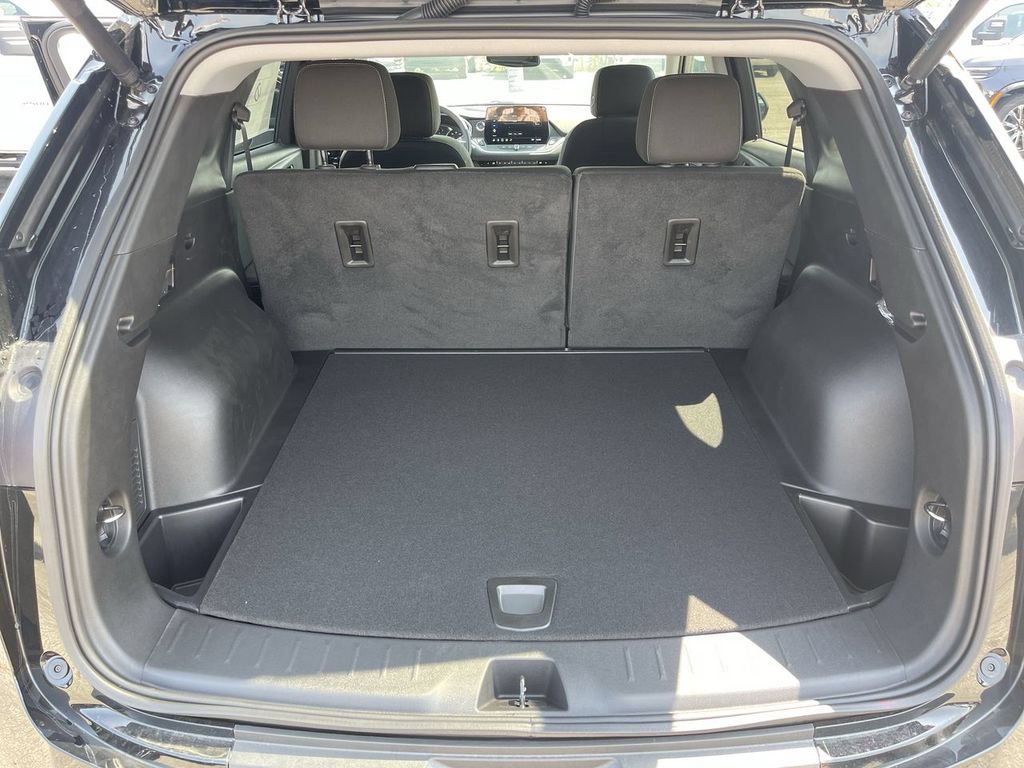 New 2026 Chevrolet Blazer LT w/ Convenience Package FWD image 22
