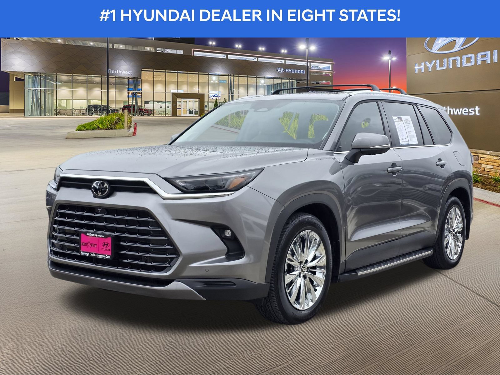 Used 2026 Toyota Grand Highlander AWD image 2