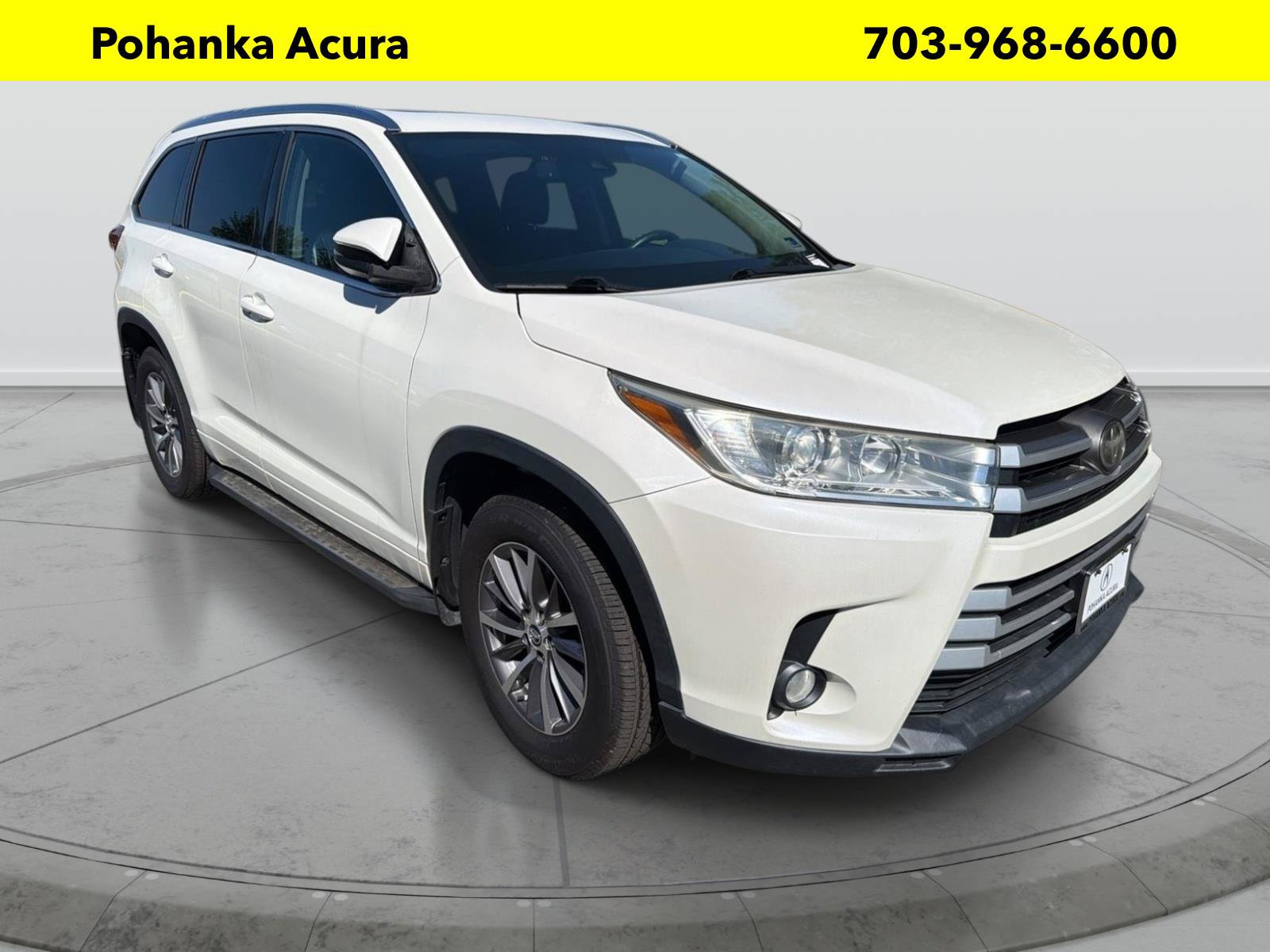 Used 2018 Toyota Highlander XLE AWD/4WD image 1