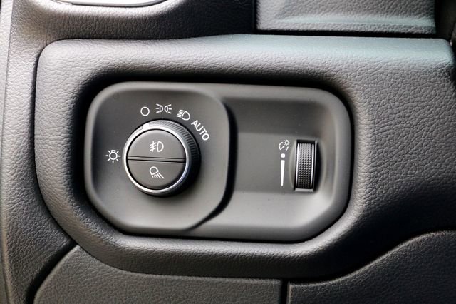 Used 2025 RAM 2500 Lone Star image 19