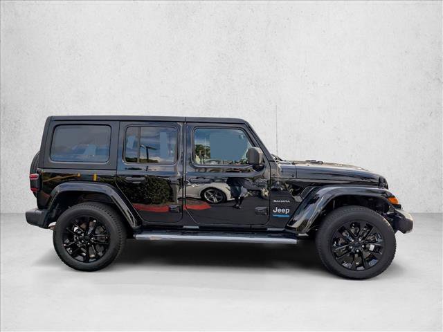 Used 2021 Jeep Wrangler Unlimited Sahara w/ Cold Weather Group image 4