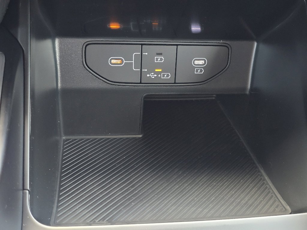 New 2026 Kia Sorento LX FWD image 11