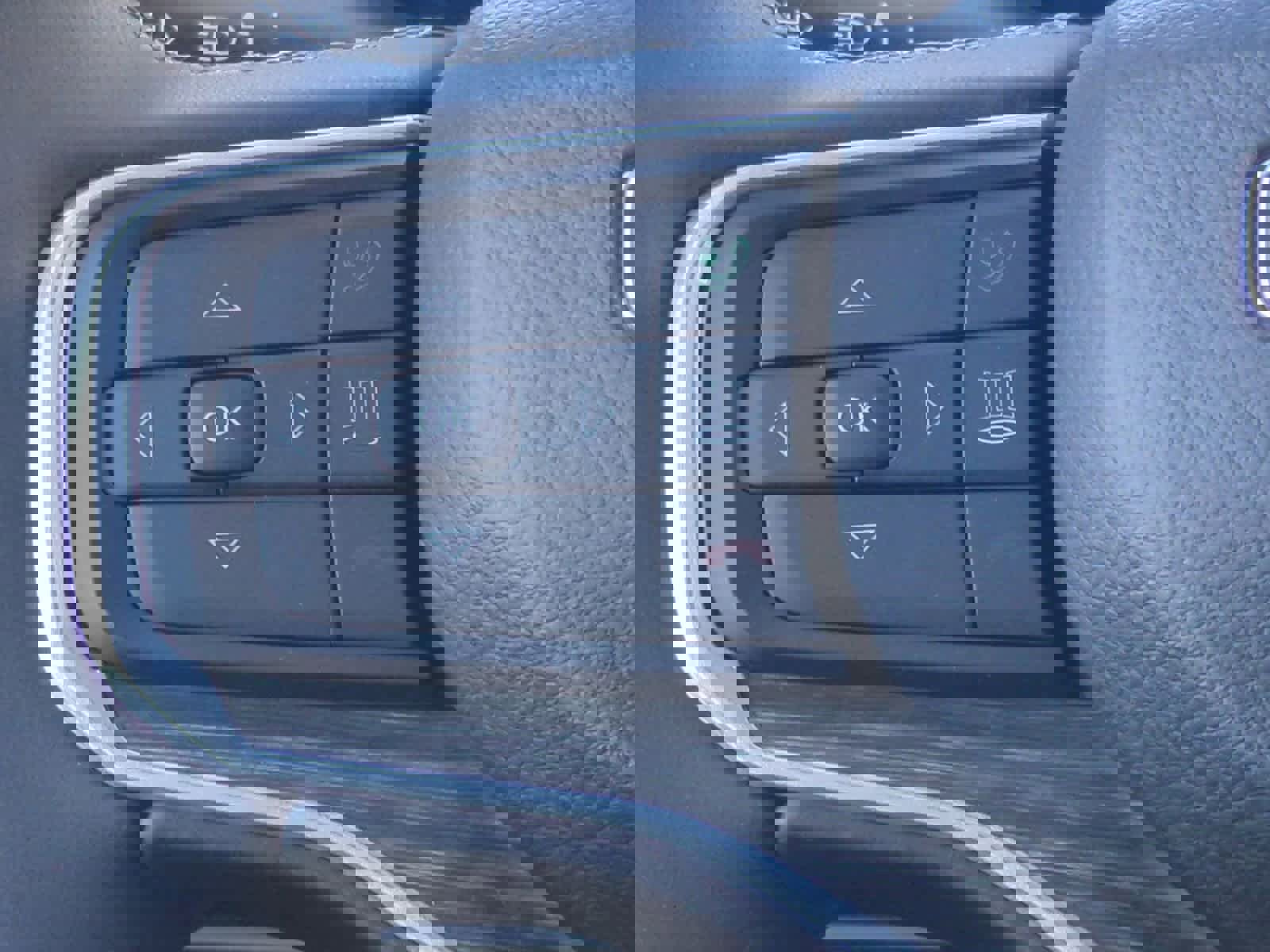 Used 2024 Jeep Wagoneer L Series II image 24