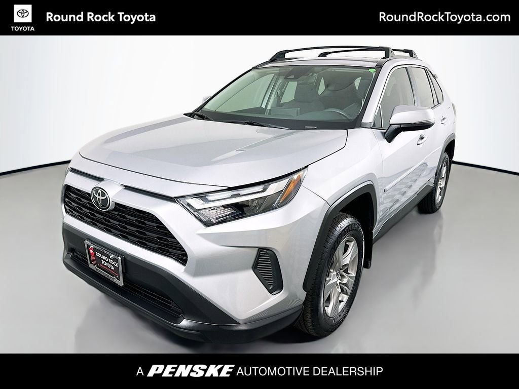 Certified 2025 Toyota RAV4 XLE image 1