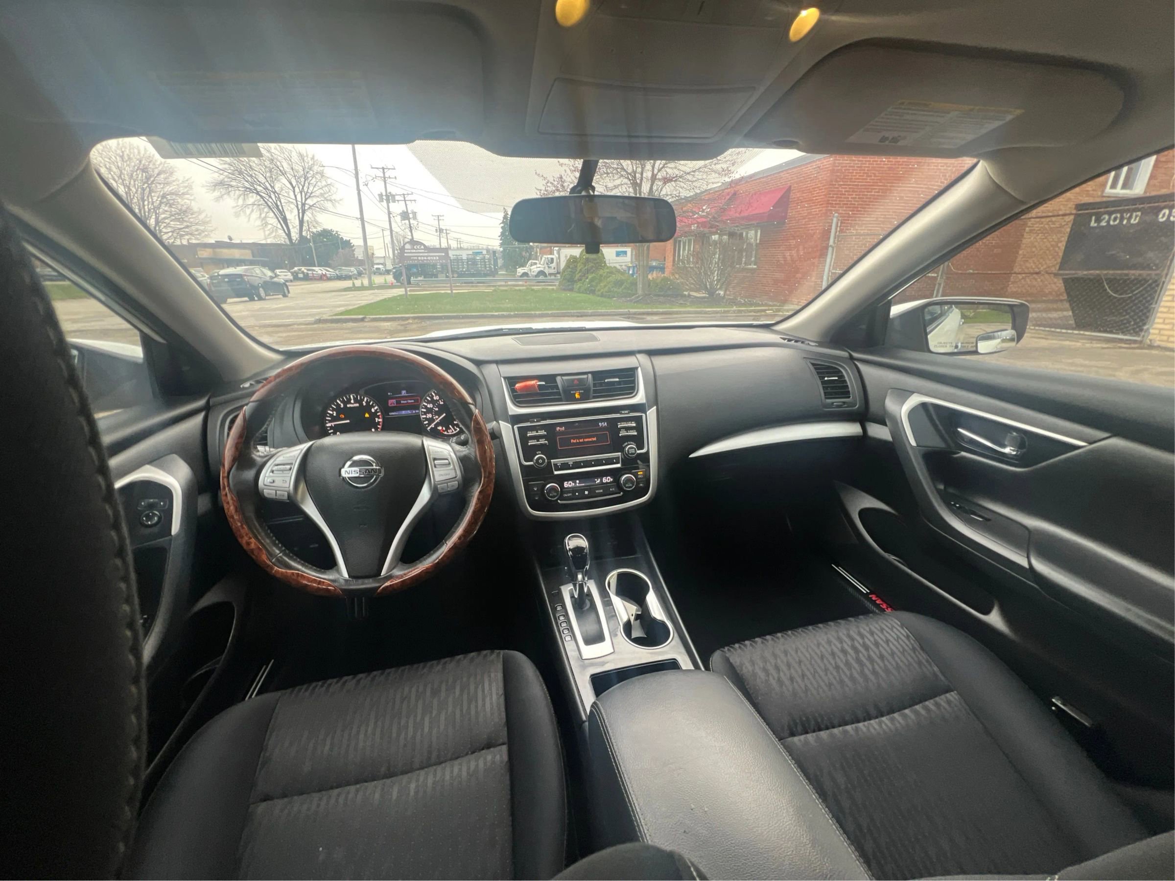 Used 2018 Nissan Altima 2.5 SV FWD image 27