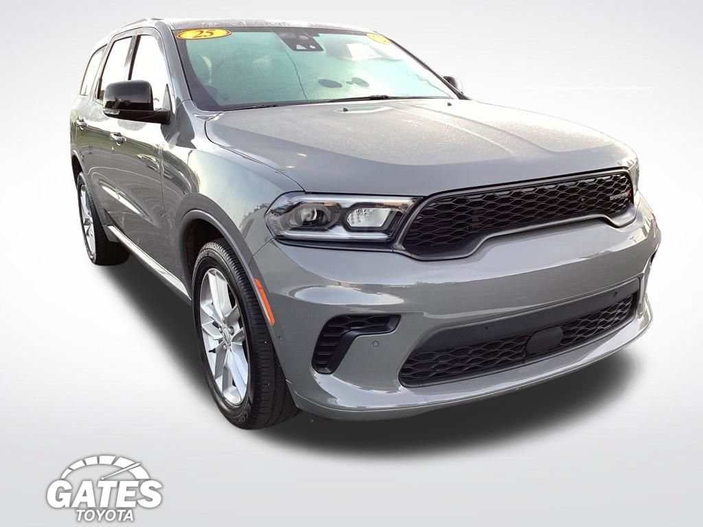 Used 2025 Dodge Durango GT AWD/4WD image 1