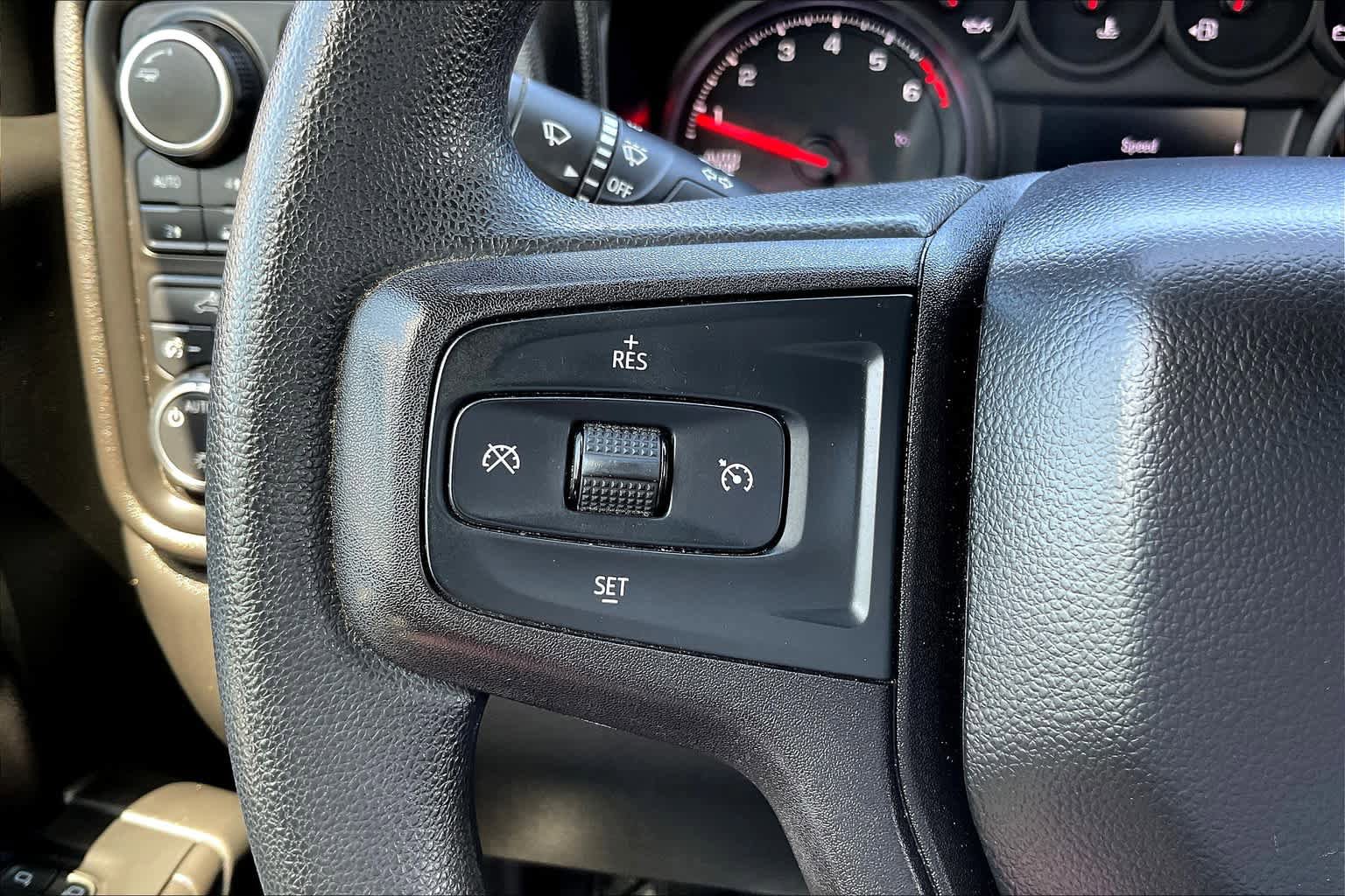 Used 2020 Chevrolet Silverado 1500 Custom w/ Custom Value Package AWD/4WD image 19