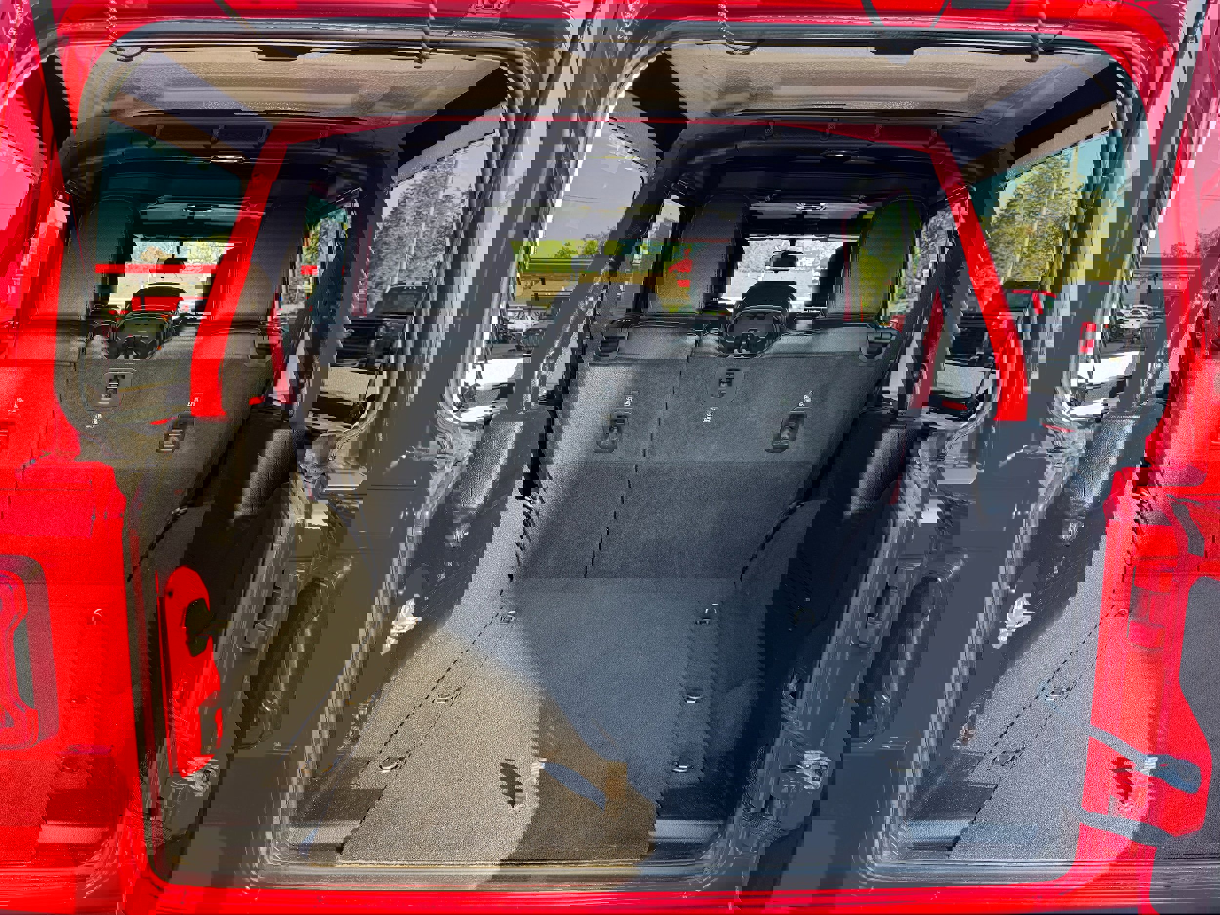 Used 2021 Jeep Wrangler Unlimited Sahara image 14