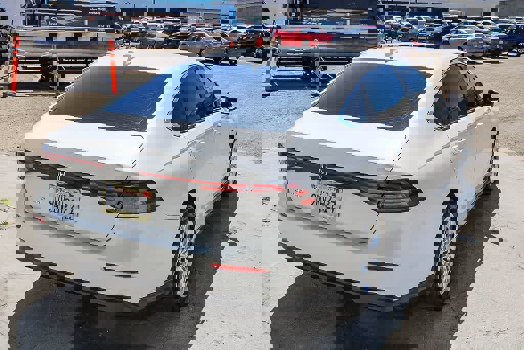 Used 2024 Honda Accord LX image 9