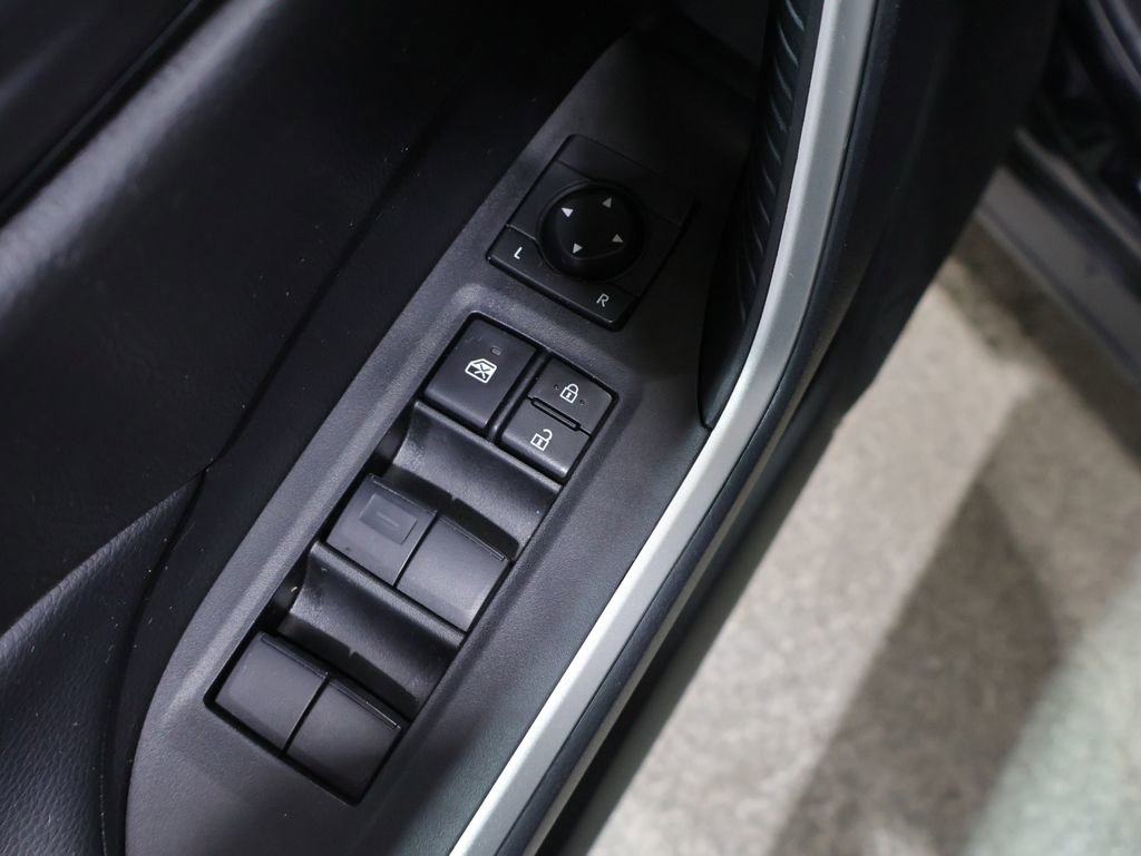 Used 2024 Toyota RAV4 LE image 13