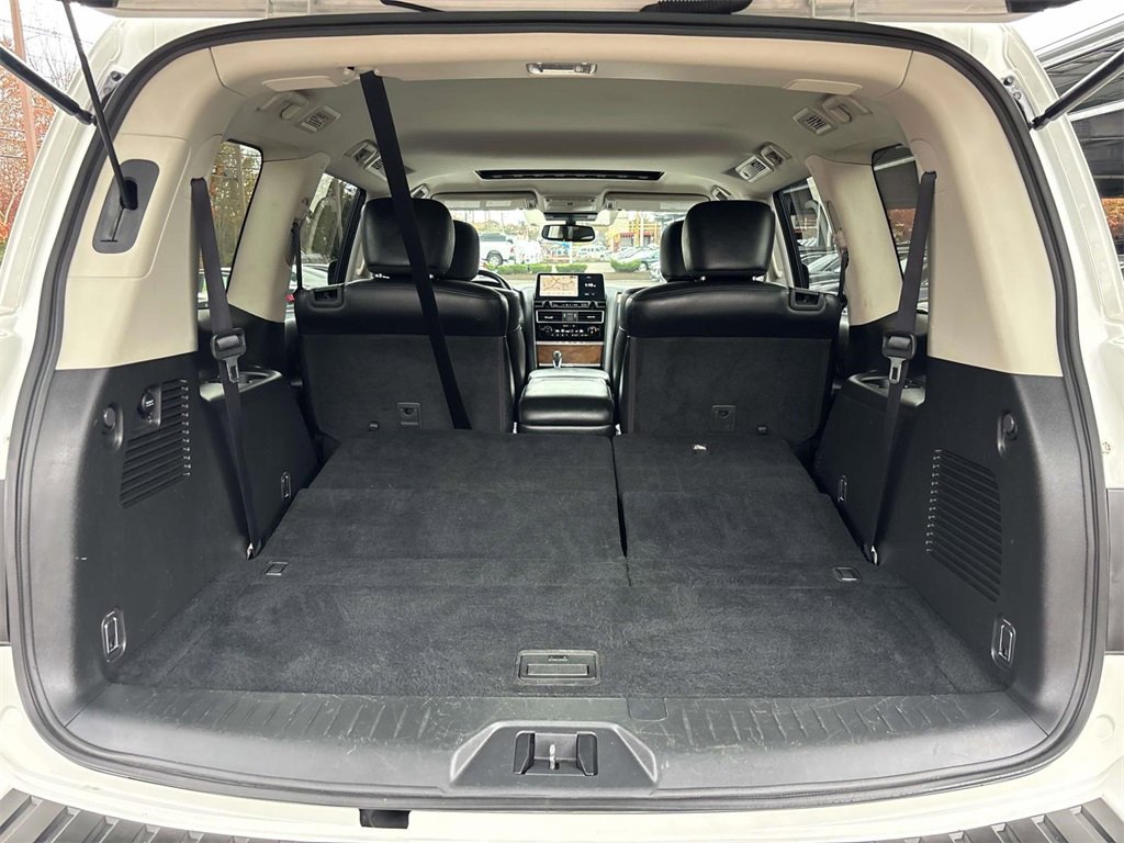 Used 2024 Nissan Armada SL w/ Captain's Chairs Package image 19