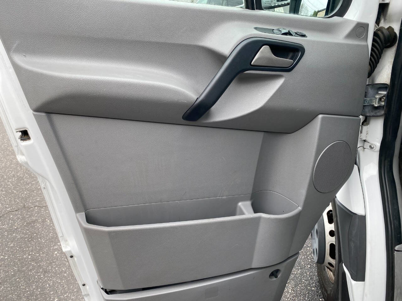 Used 2009 Dodge Sprinter 3500 w/ Rear Heater Group III image 11