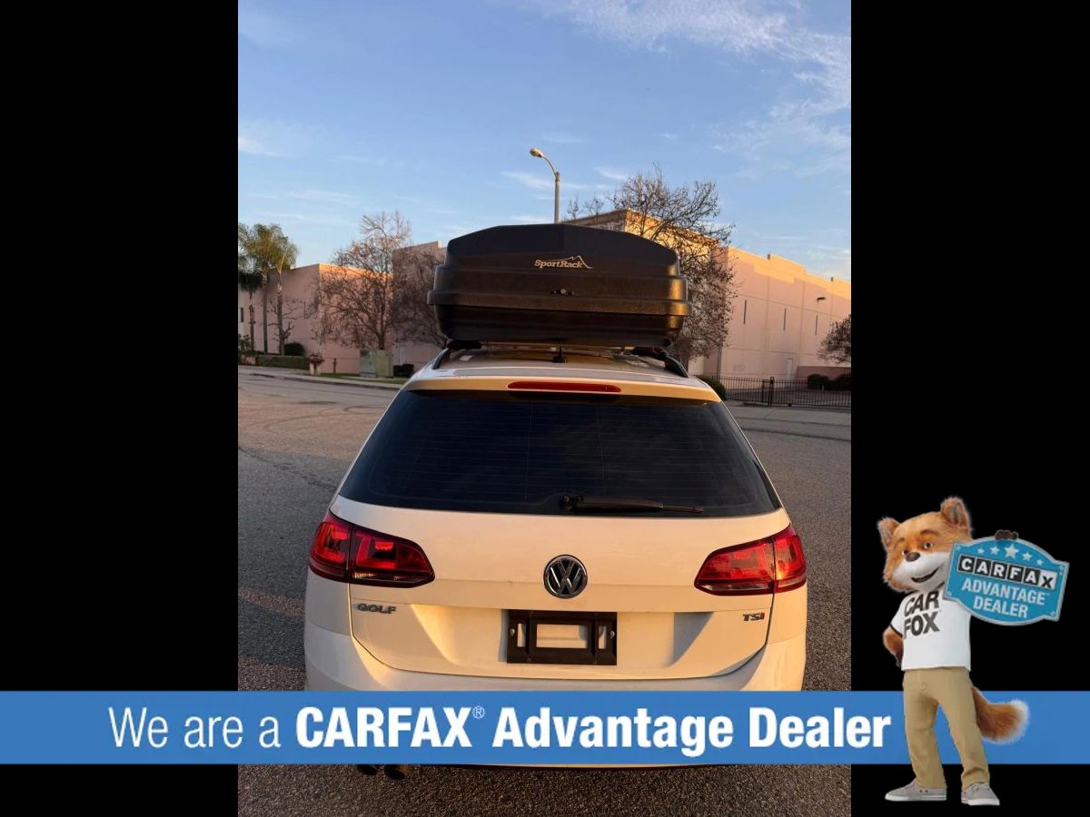Used 2016 Volkswagen Golf S image 13