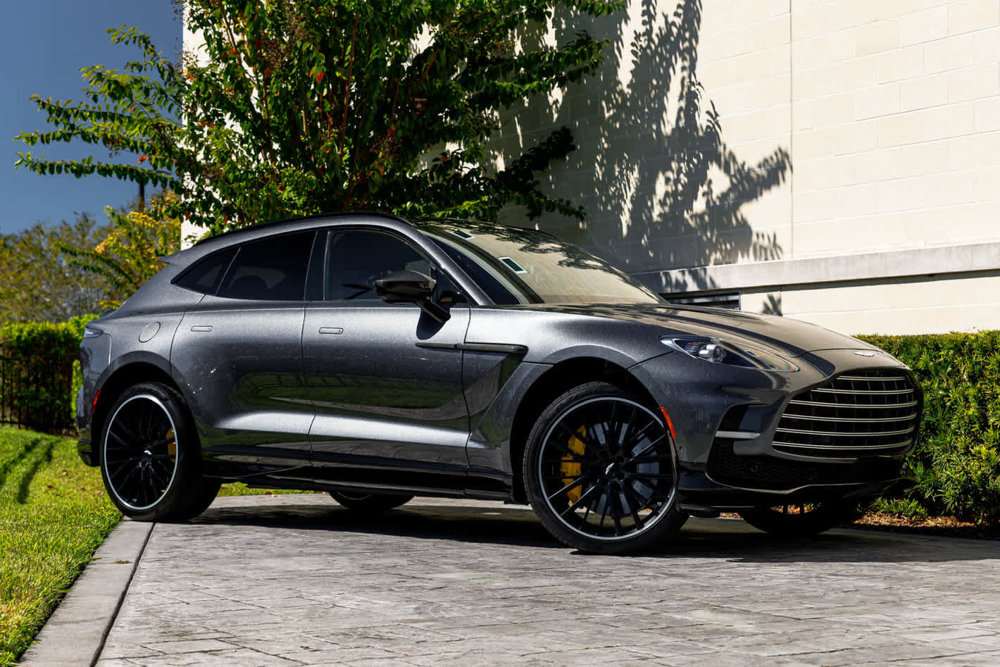 Used 2023 Aston Martin DBX 707 image 13